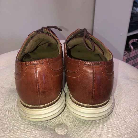 Cole Haan Men's Grand Shortwing Lace Up Shoe - Picture 5 of 11